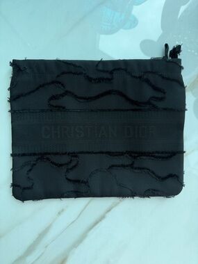 Dior Pouch
